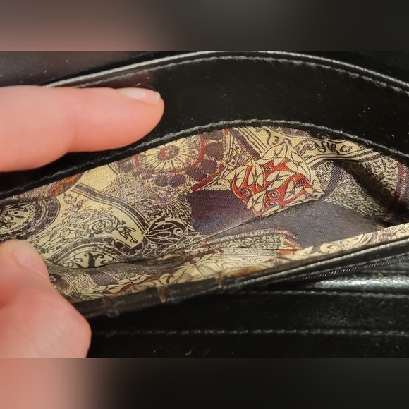 Decorative Metal Trifold Wallet and Credit Card Wallet - Picture 7 of 16